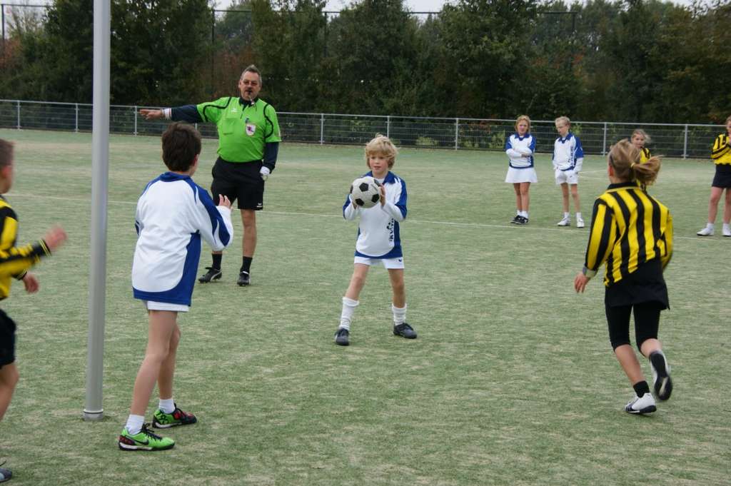 Korfbal E1  23 oktober-4.JPG